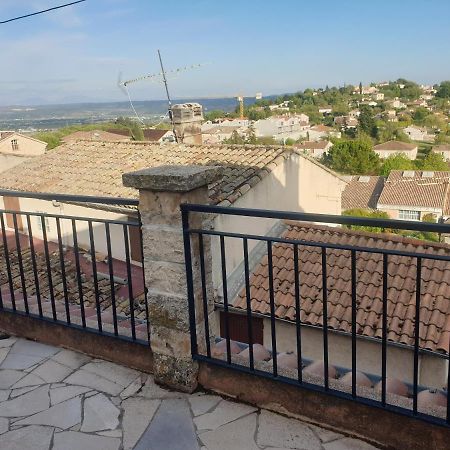 Maison De Village De 98 M2 Typiquement Provencale Pierrevert Exteriör bild