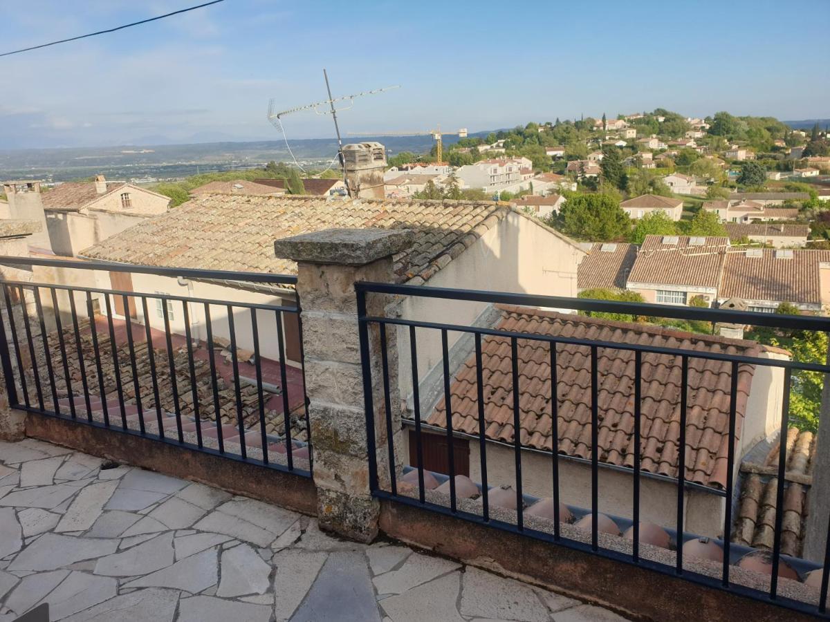 Maison De Village De 98 M2 Typiquement Provencale Pierrevert Exteriör bild